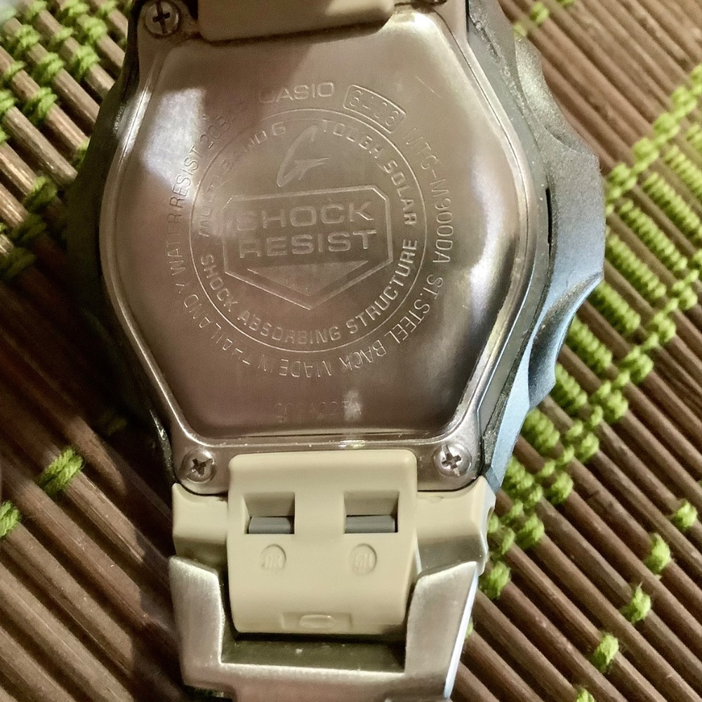 Price reduced! Atomic and Solar Casio G-Shock - Picture 6 of 11